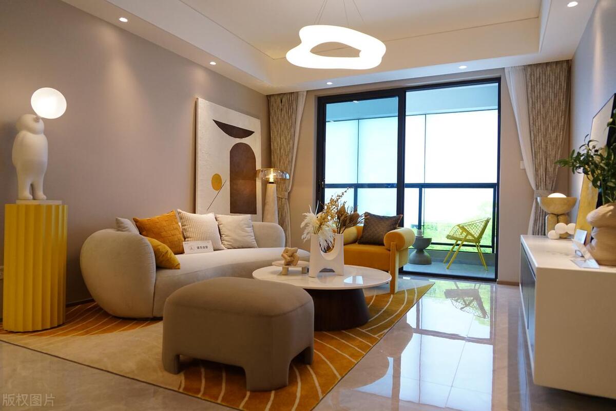 悬空电视柜和落地电视柜差多少钱,悬空电视柜的最佳尺寸价格