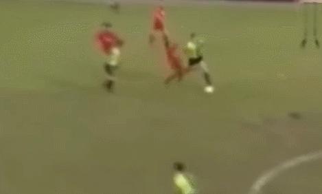 记忆中的英超趣味名将们（二）——维尼·琼斯