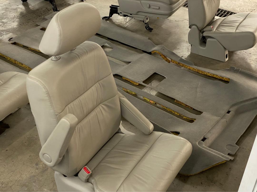 老款艾力绅全车翻新,老款艾力绅2.4大修