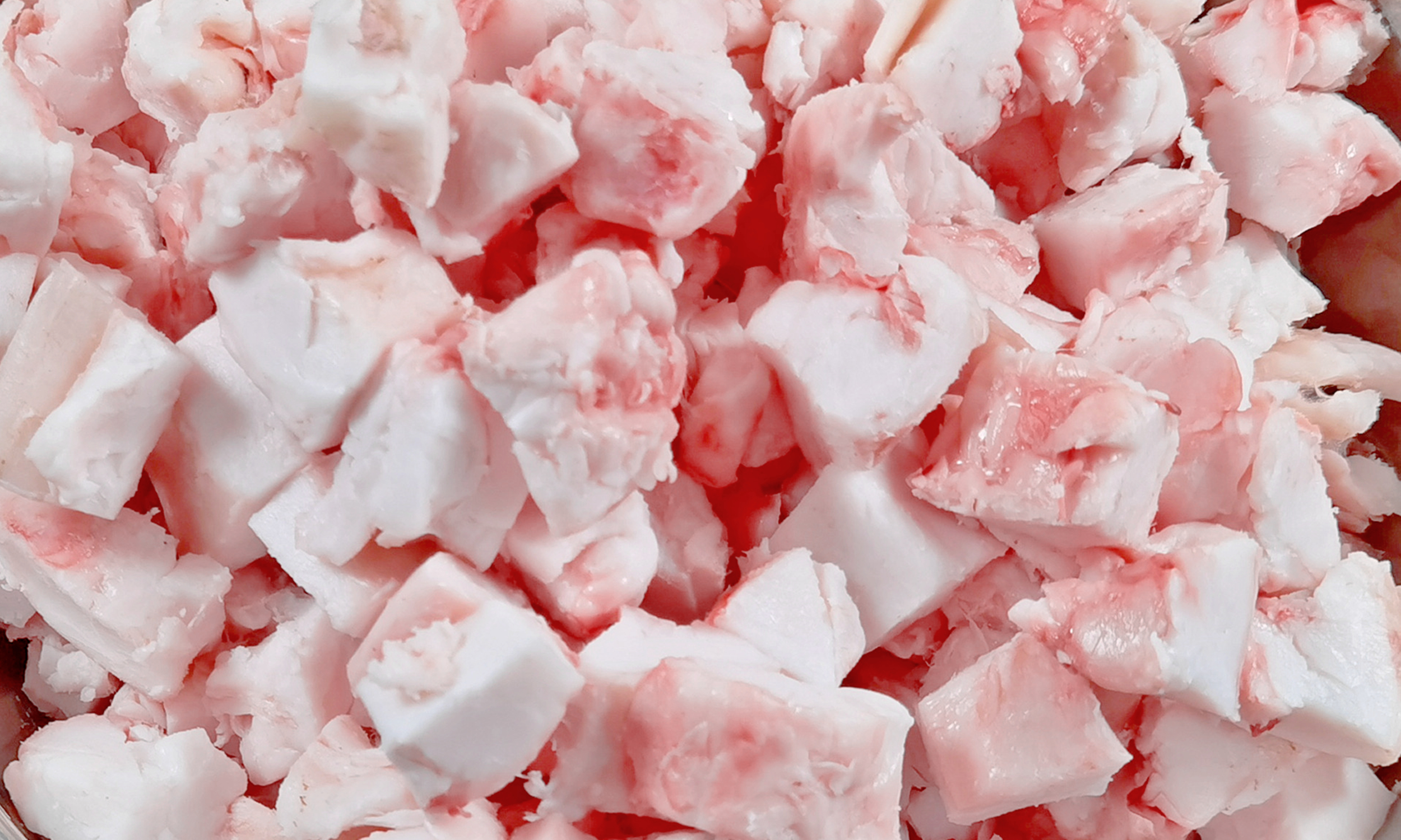 猪油油渣吃了有什么好处,猪油到底有益还是猪油渣有害