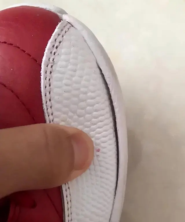 如何正确使用502胶水粘鞋,鞋子开胶用502