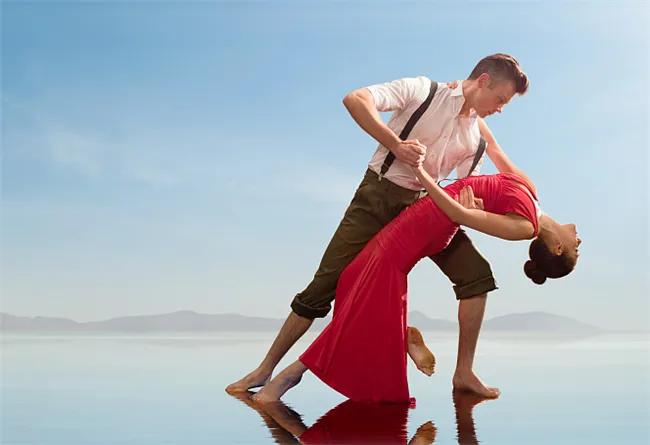 女人中年以后，生理需求会比男人更强烈吗？