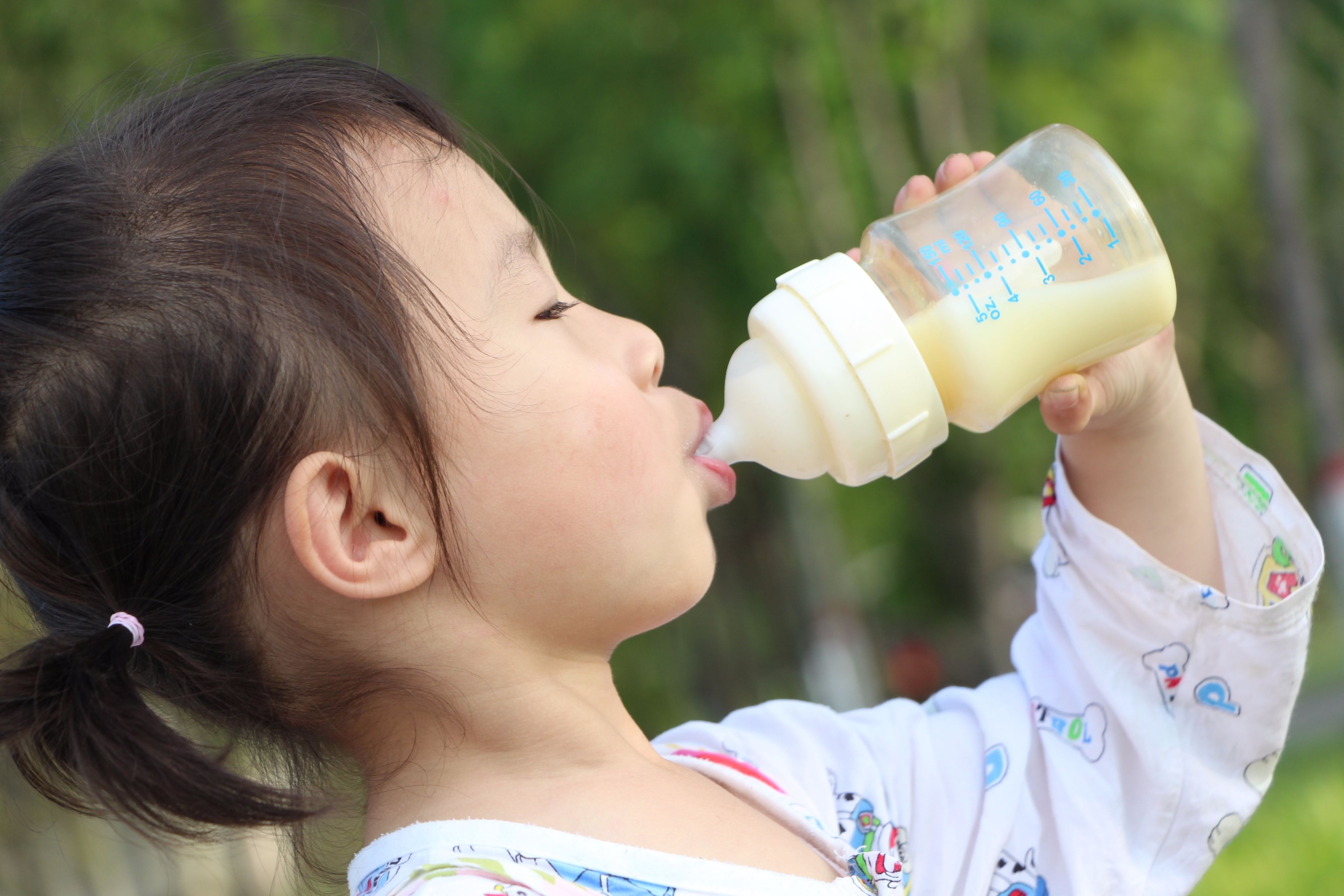 恒温保温智能全自动宝宝调奶器,七彩叮当的便携调奶器