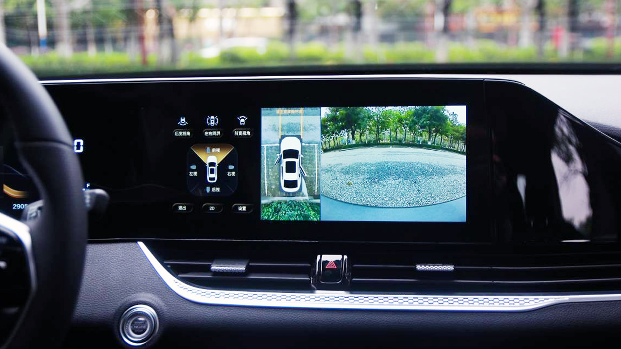 14奔腾b70试驾完整视频,奔腾b7015周年纪念版