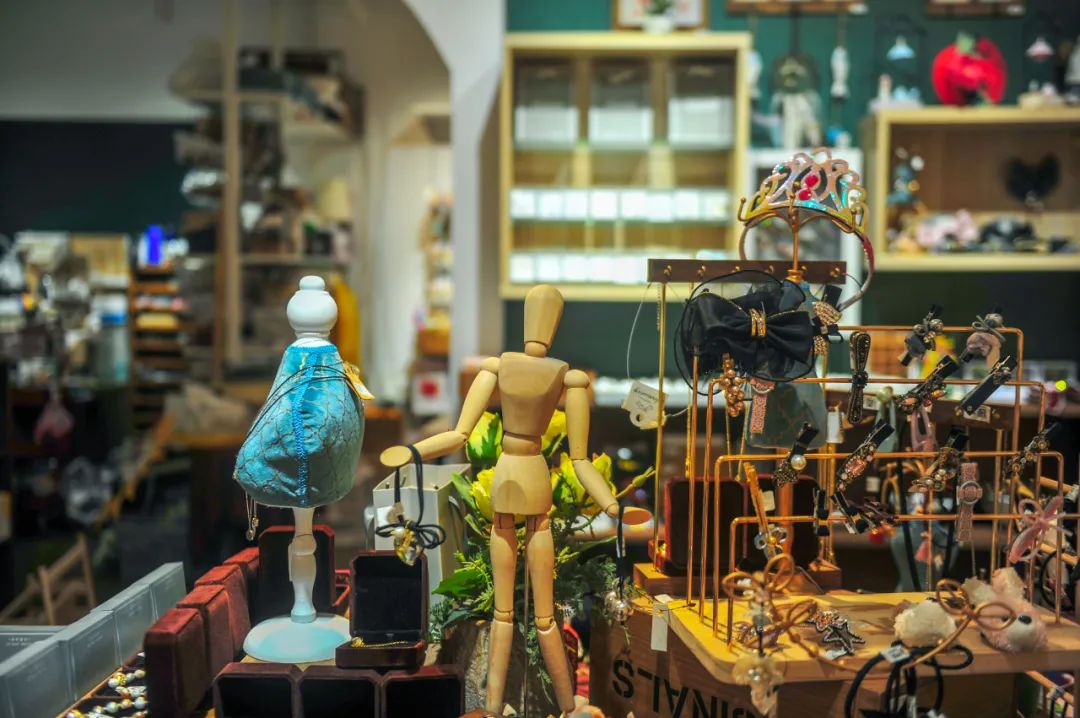 嗨玩儿假期旅业,嗨玩假期旅游