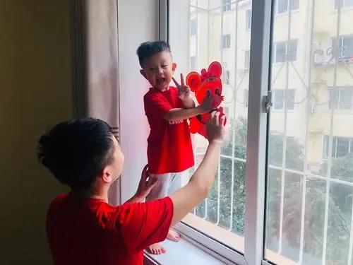 虎年英语春联,2022虎年春联英文版