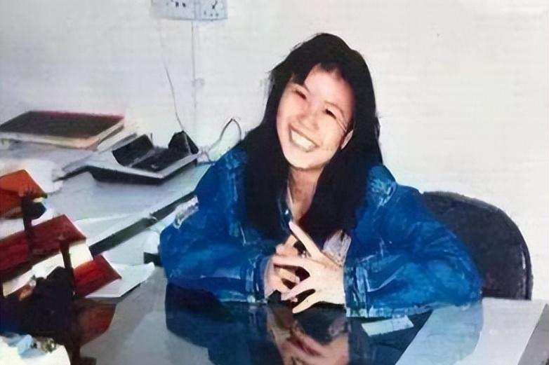 16岁打工妹25年后变成中国女首富,十年打工妹成为公认百亿女富豪