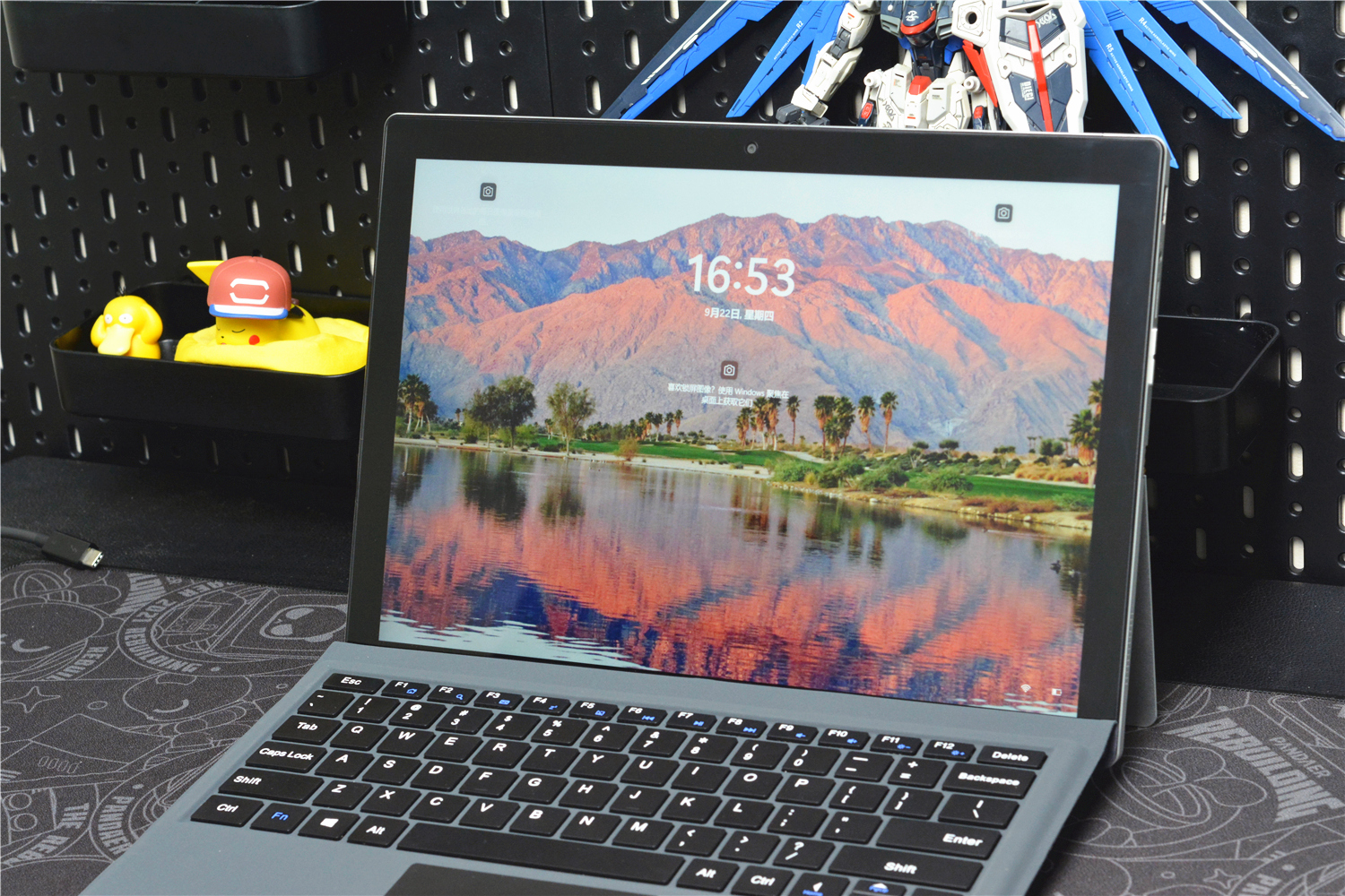 2K触摸屏，二合一笔记本设计，壹号本T1入手评测