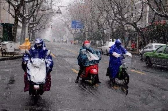 天能电瓶5块60v32a以旧换新多少钱,电动车以旧换新和换电池哪个划算