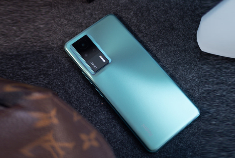 目前最值得入手的512g手机,目前最便宜的256g手机有哪些