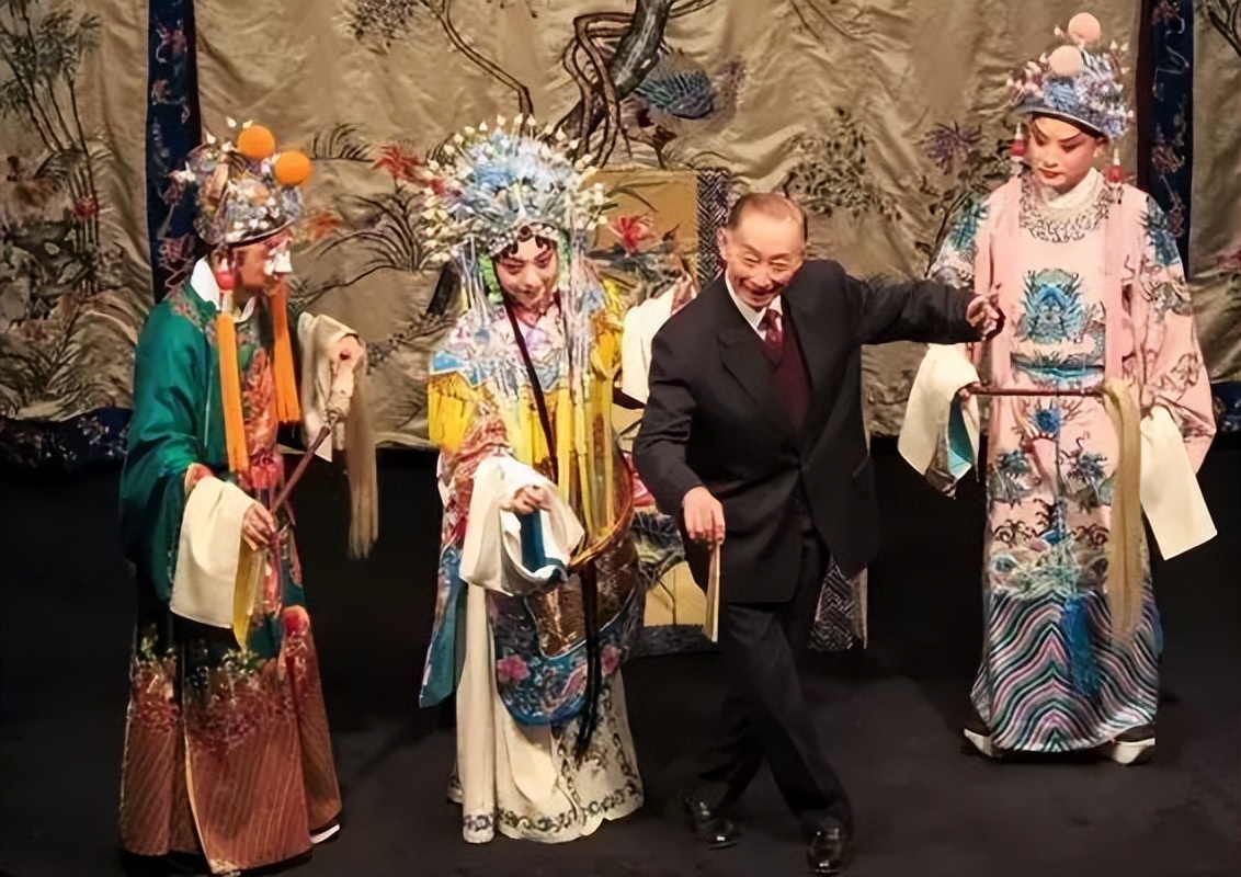 梅兰芳梅葆玖父子,梅兰芳之女梅葆玖哪年去世