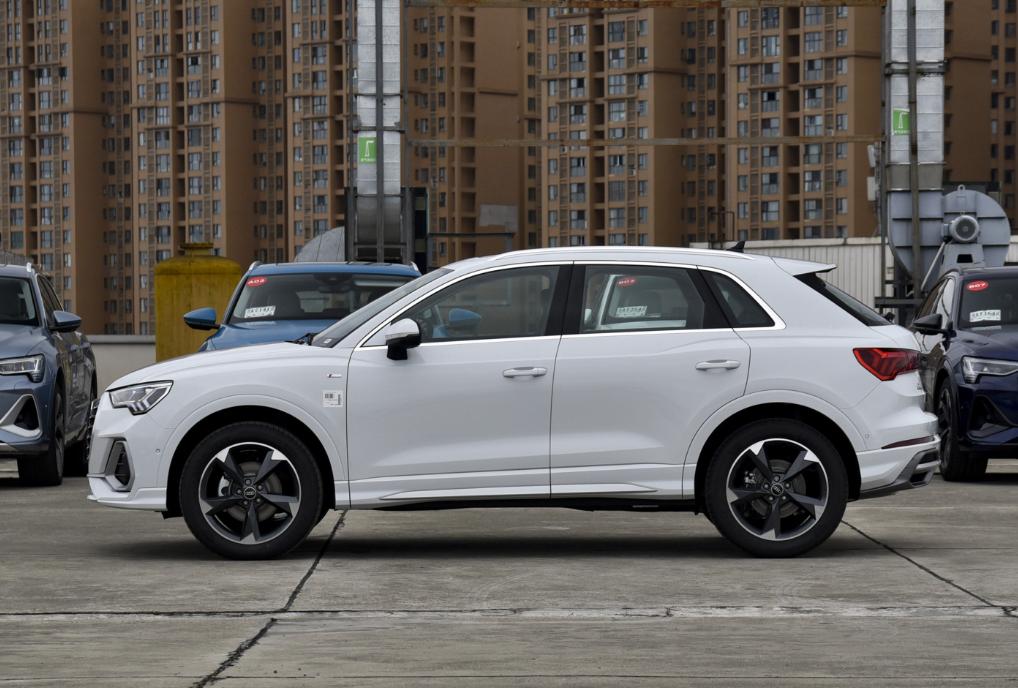 1.4t奥迪q321年的多少钱,1.4t奥迪q3好还是2.0好