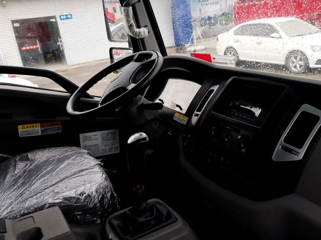 十堰龙信国际汽车城东风小康,十堰龙信国际汽车城二手车过户