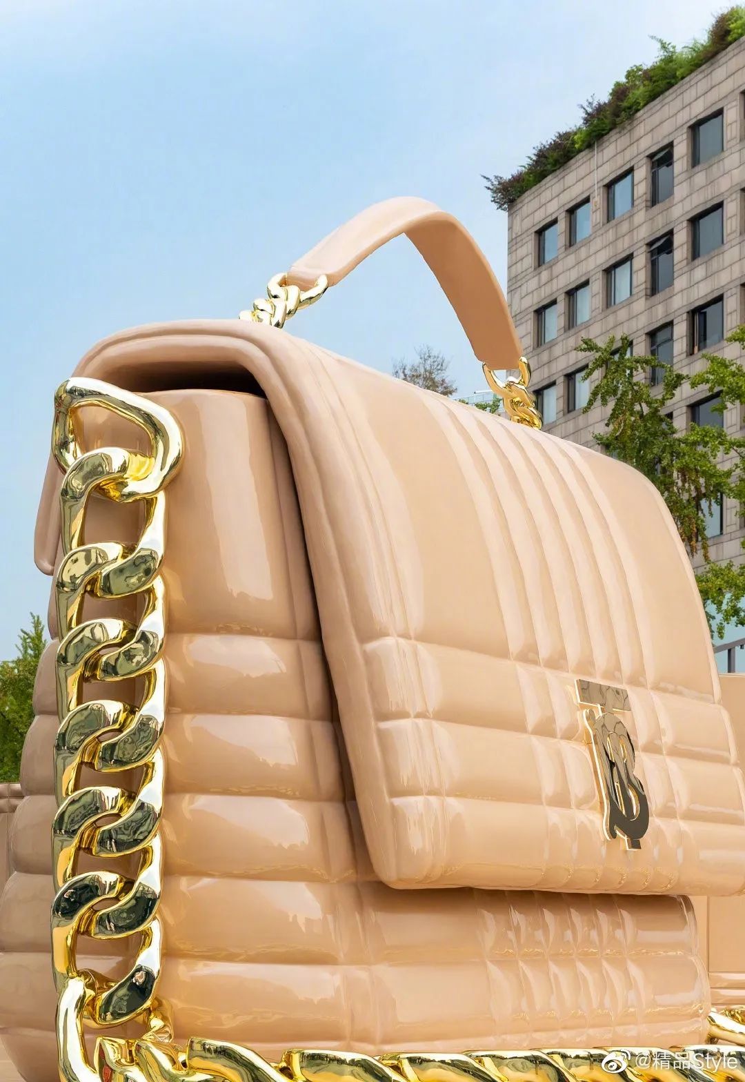 lv最大的贵妇包包,lv最大的斜挎包