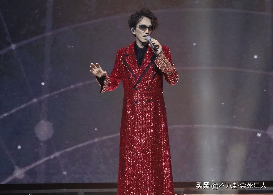 张韶涵现场完整版汪峰评价,张韶涵演唱会上座率合肥