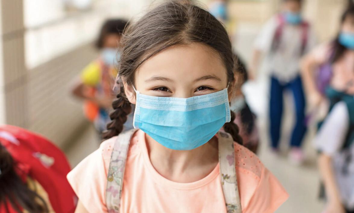 钟南山孙女感染新冠三天就好，年纪小恢复更快！给家长带来安慰