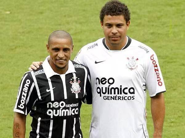 实况足球2019罗纳尔多怎么用,足球外星人罗纳尔多的聚合视频