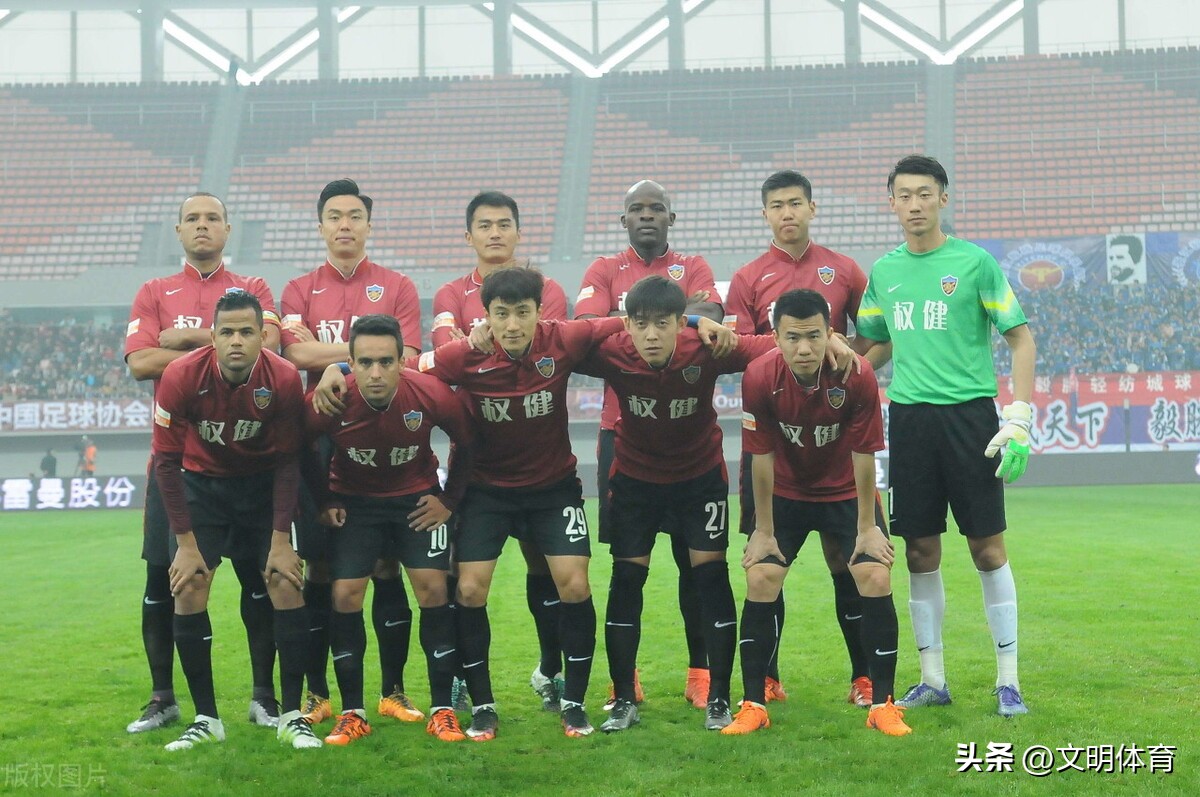 前权健外援宣布挂靴卡纳瓦罗赞其是大师级别球员