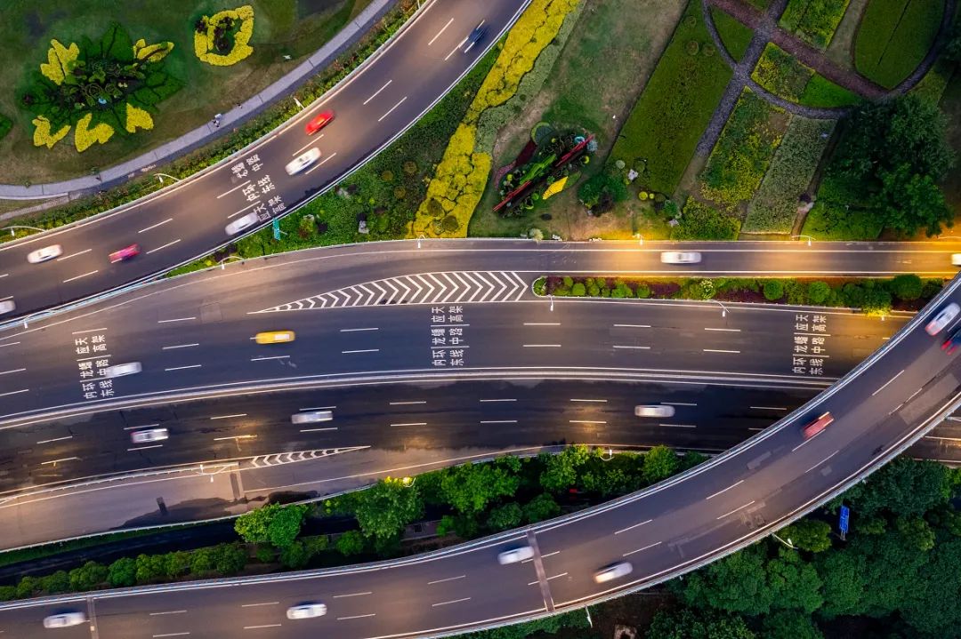 南京今日交通拥堵状况,南京交通拥堵的解决办法