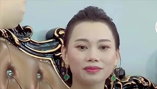 2006年，广东20岁女孩嫁给北大精英，生7个孩子：多子多福万事兴