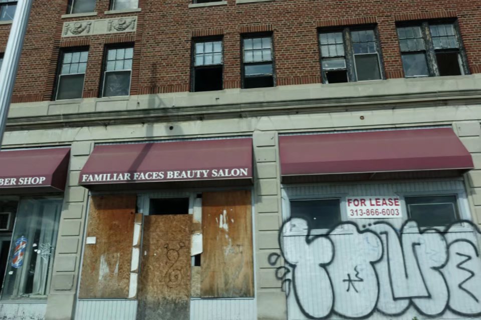 底特律是真实存在的城市吗,底特律以前有多繁华