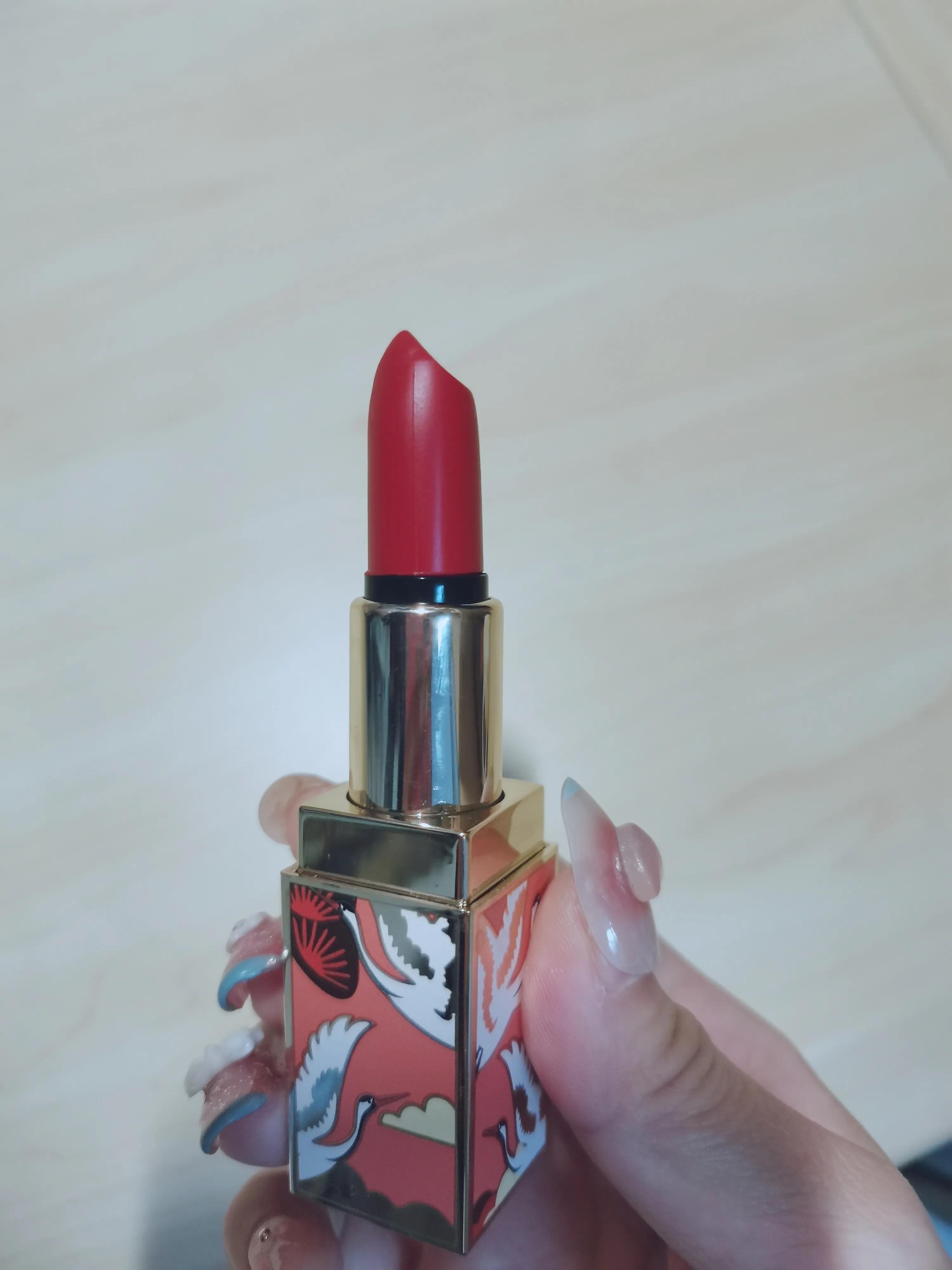 口红的制作方法简单又漂亮,口红的制作方法和全过程