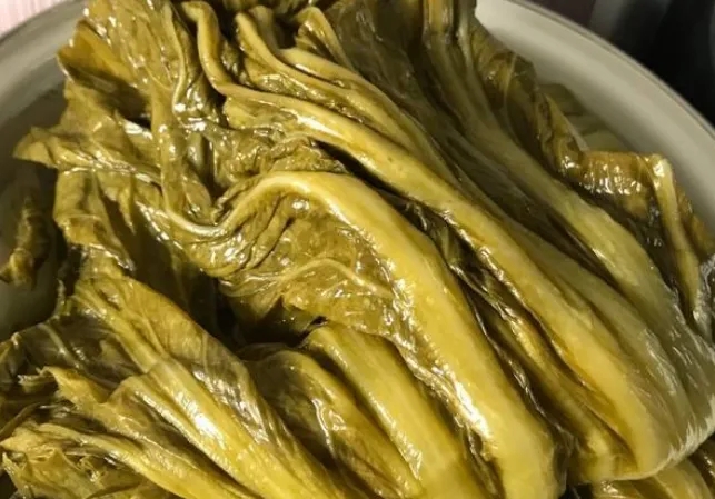 土坑酸菜怎么腌,土坑酸菜怎么处理