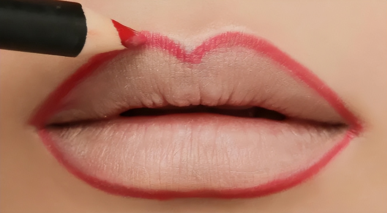 口红的七大误区,涂口红的六大注意事项
