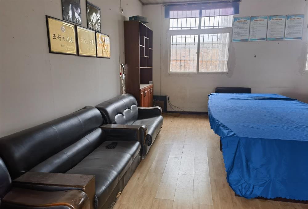 校长猥亵残障学生获刑家属回应,校长猥亵残障学生获刑家属发声