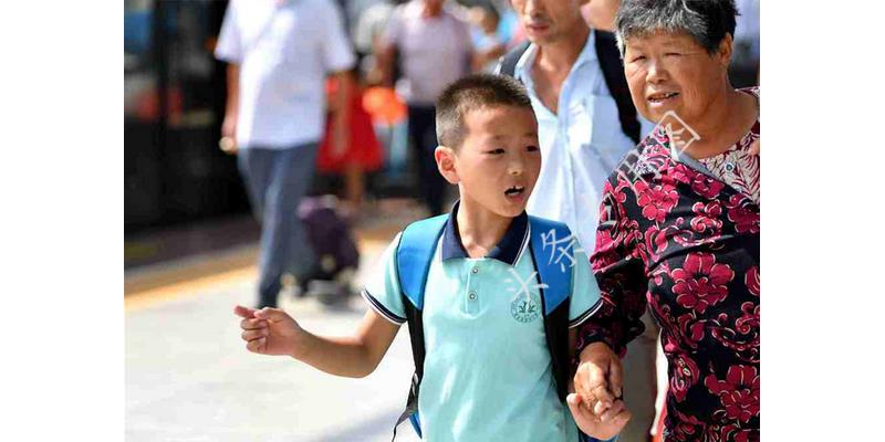 不给我弟买房,不给我弟弟买房子就离婚