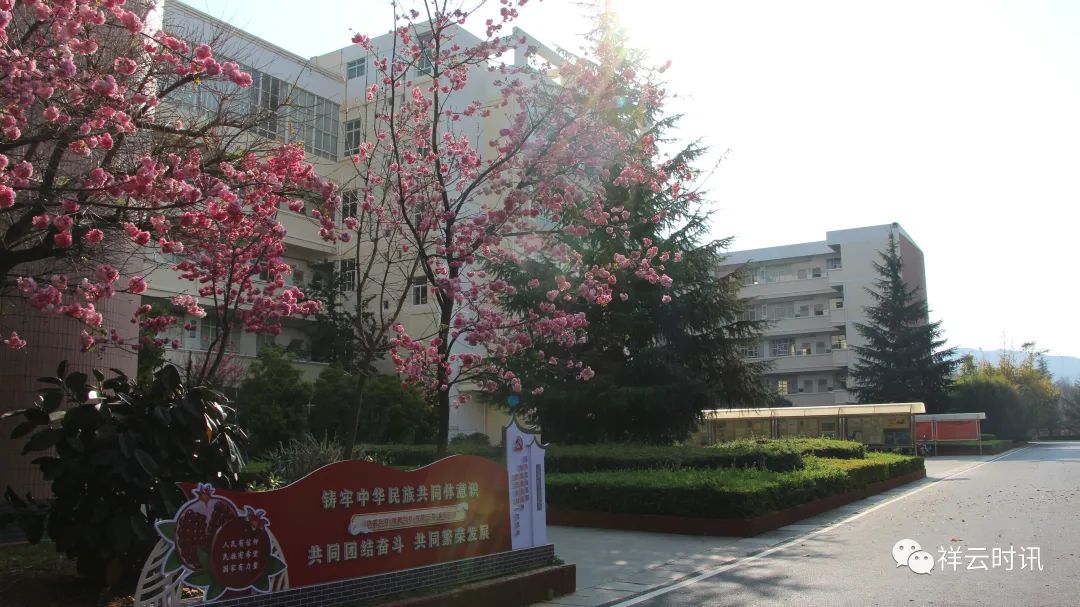 传承红色基因争做优秀教育工作者,传承红色基因弘扬劳模精神