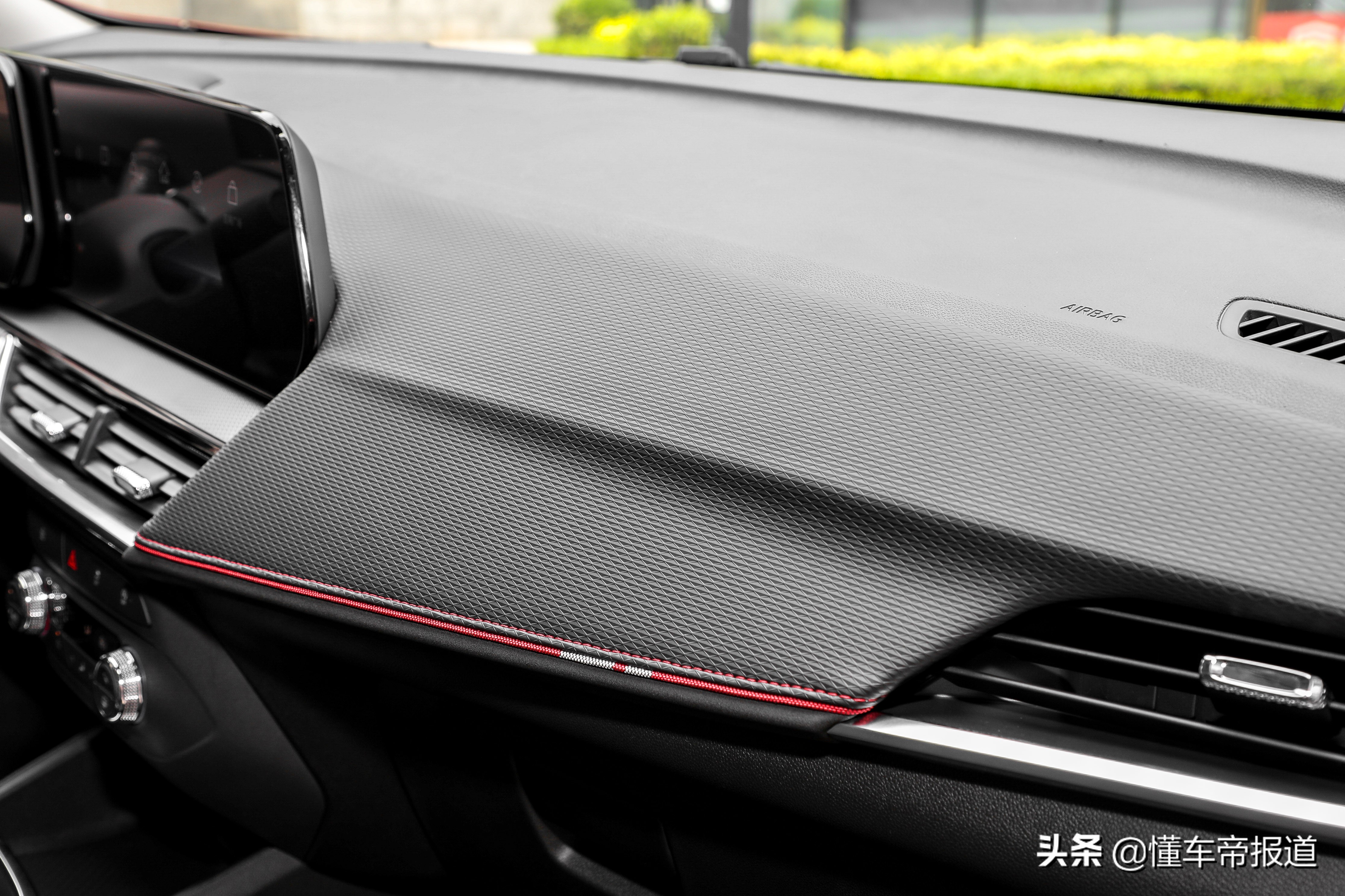 雪佛兰创酷1.5t落地价,雪佛兰创酷rs2023款10.99万配置