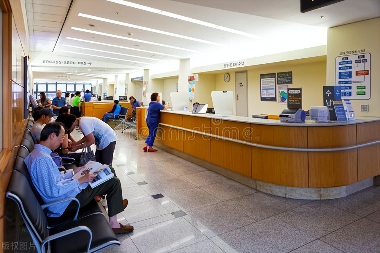 看牙公立医院贵还是私立医院贵,看牙去公立医院还是私立医院