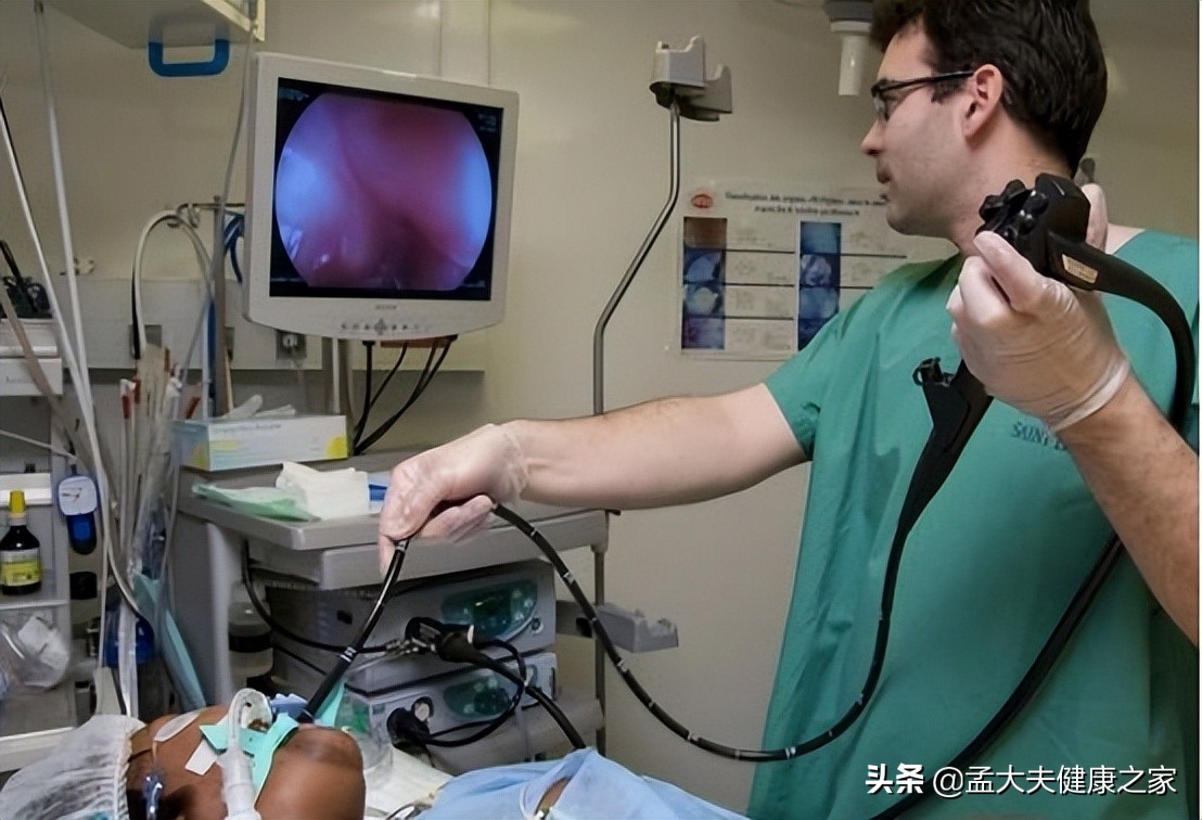 做一次普通胃镜对人体有多大危害,做胃镜对人体的危害有多大