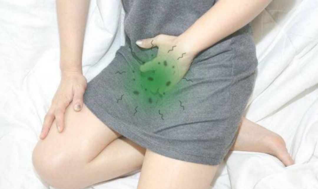 妇科外阴瘙痒是什么原因造成,外阴瘙痒掉皮是妇科病还是皮肤病