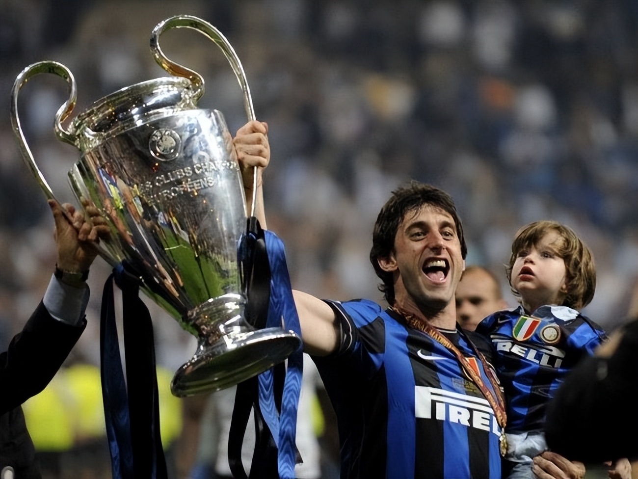 新赛季英超西甲德甲分析,英媒评英超最佳阵容