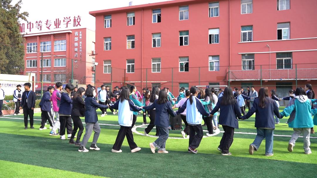 云南新华电脑学院是正规学校吗,昆明云南新华电脑学校网上报名