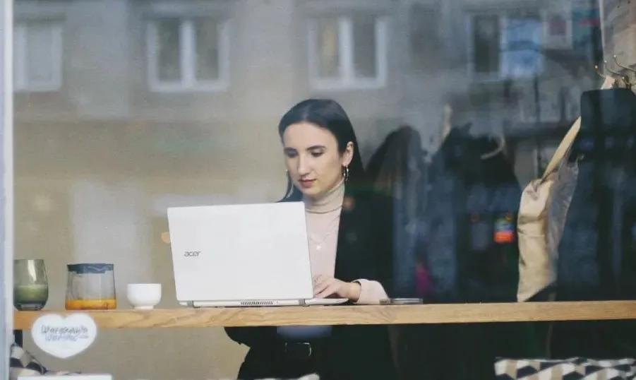 信用卡被扣了2.75元怎么回事,信用卡直接扣了有特殊途径追回吗