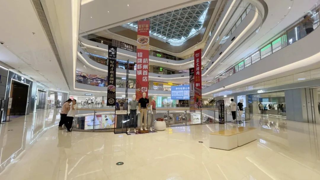 唏嘘！耗资7亿老牌商场或倒闭，巨量店铺闭门歇业！