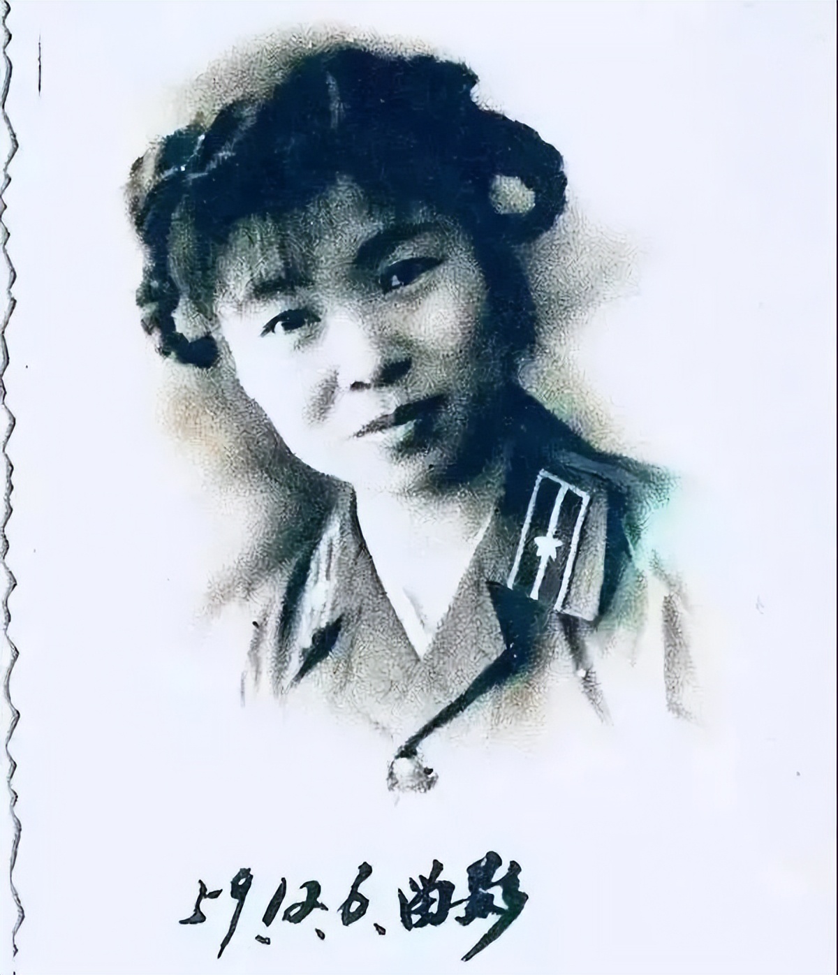 80多岁女空降兵捐款1000万,86岁高龄奶奶捐款100万