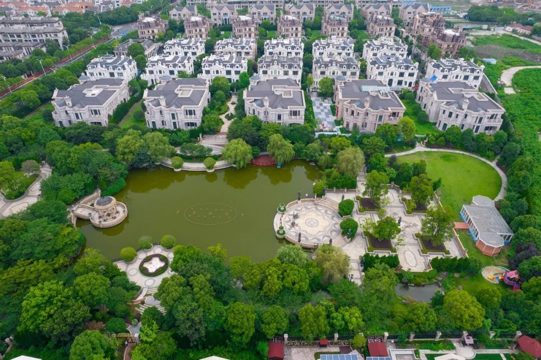 最近上海卖三个亿的别墅的信息,上海在售独栋老洋房别墅