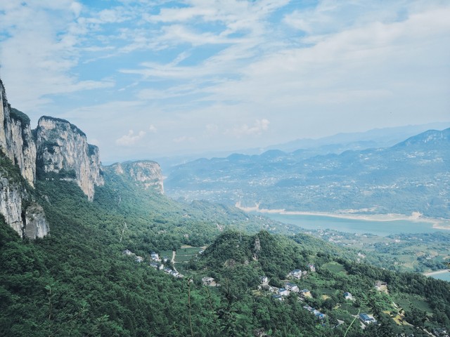 湖北各地级市的城区面积排行,湖北省行政区域划分历史明细