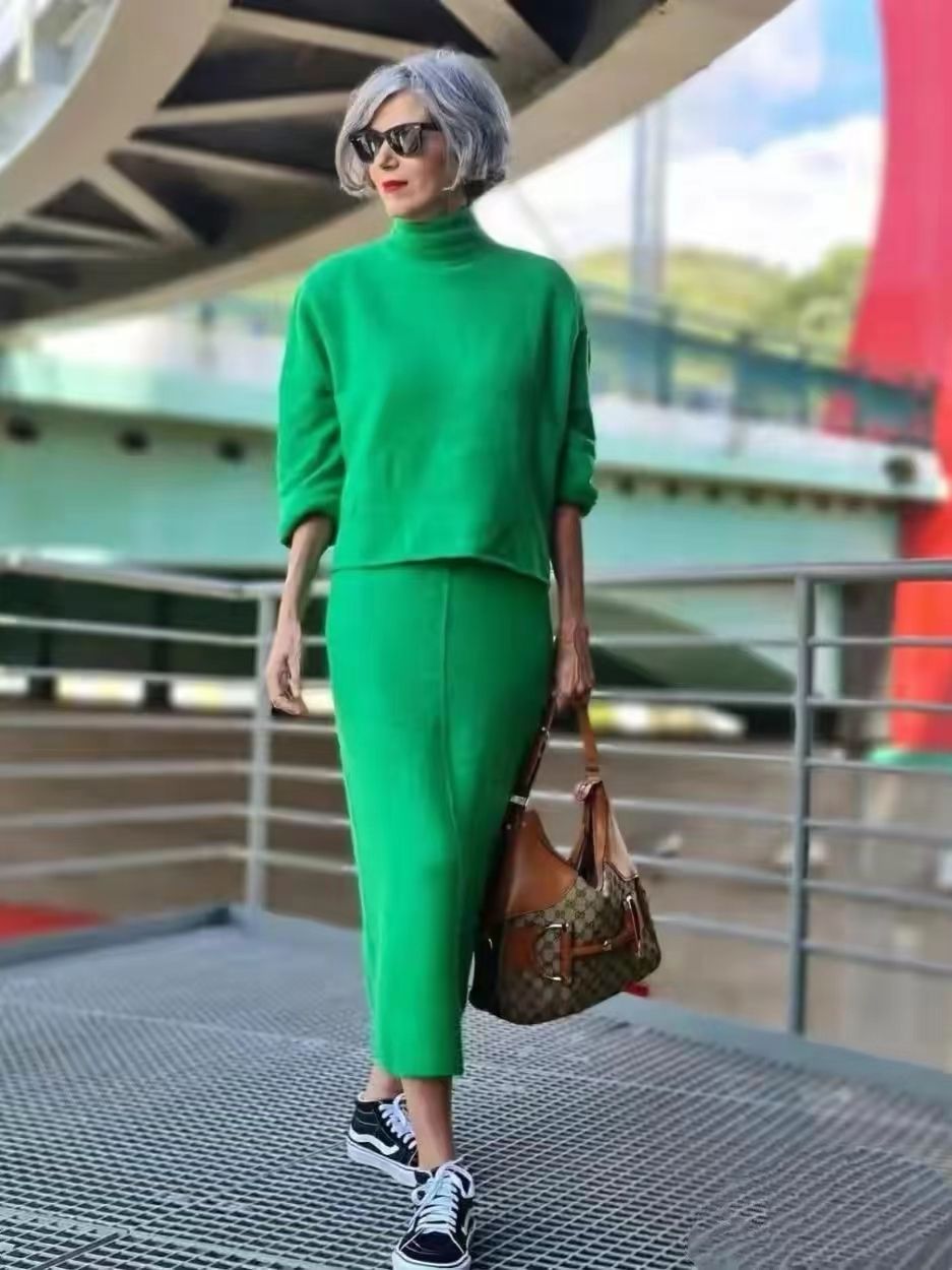 中年女人怎么学会穿衣打扮,中年女人穿衣法则是稳重