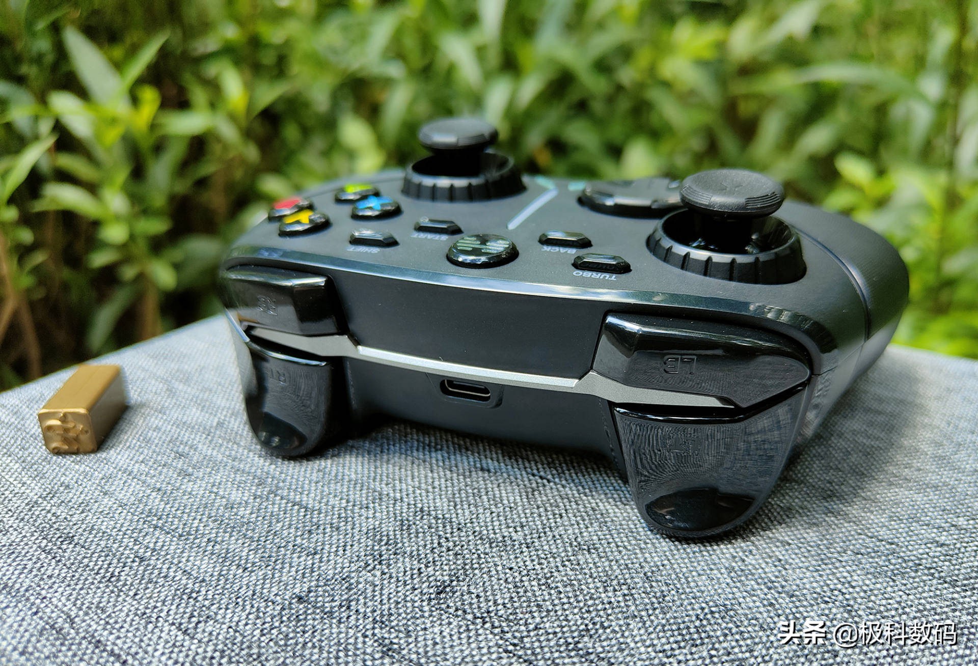 北通阿修罗3电竞手柄体验,手柄北通阿修罗3s开箱