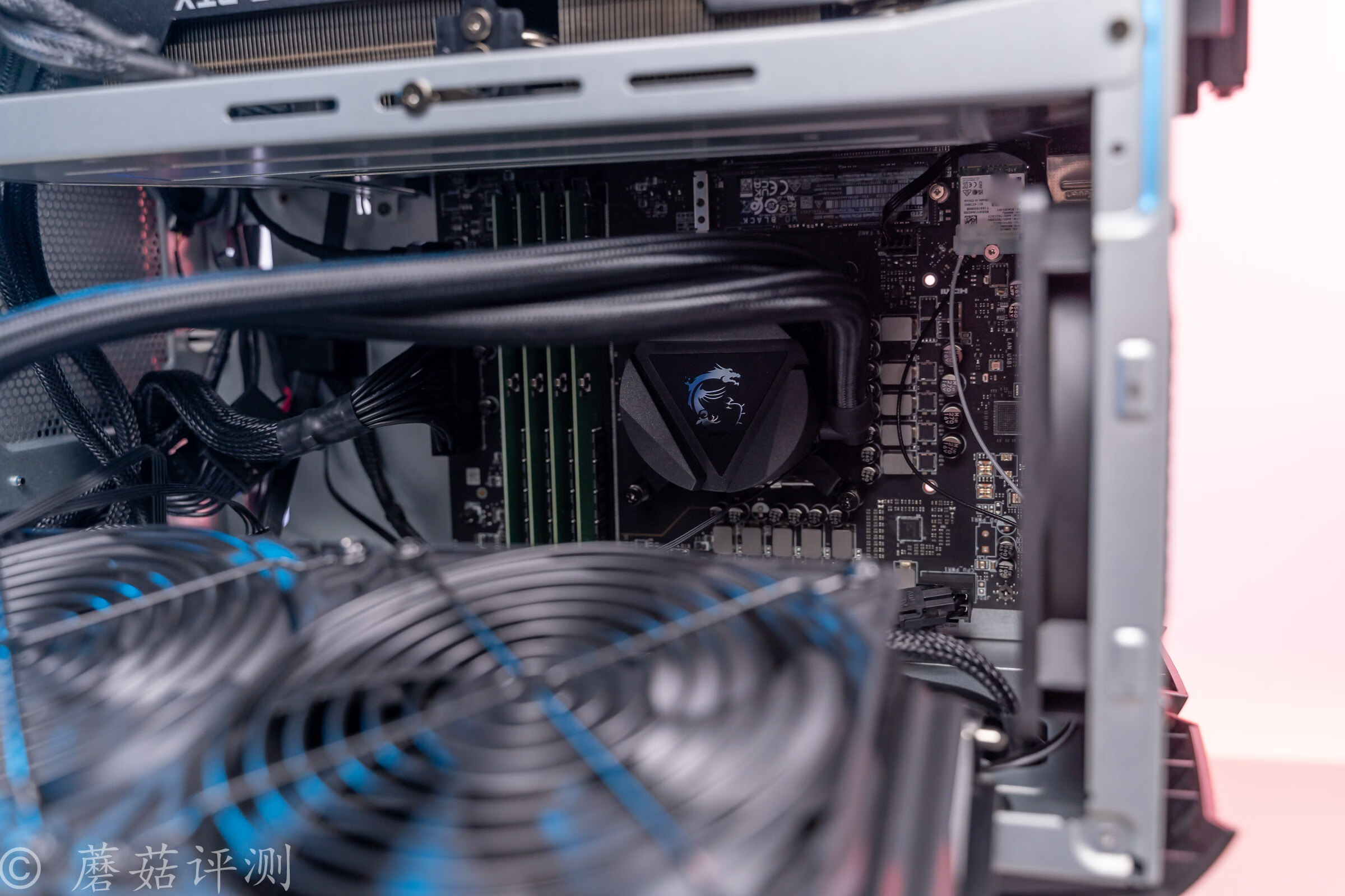 微星宙斯盾ti511代测评,微星宙斯盾ti5散热怎么样