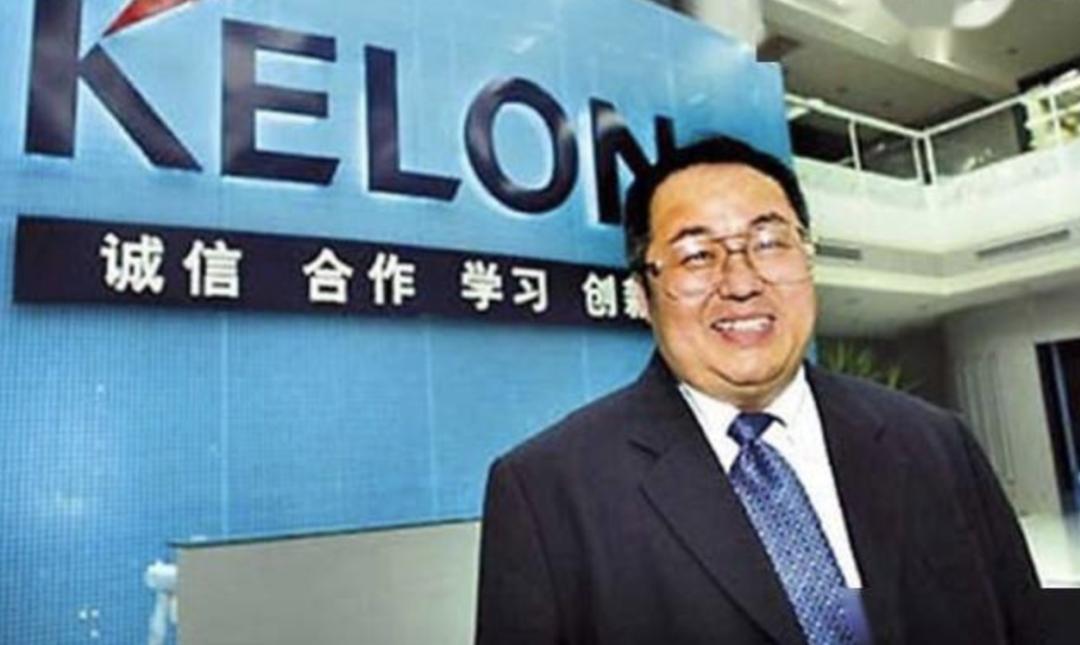 美的集团何享健家族,美的老板何享健是否中国首善