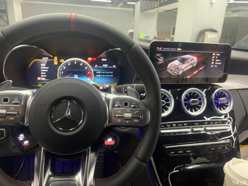 奔驰c43amgcoupe内饰改装,奔驰c43旅行版改装大包围