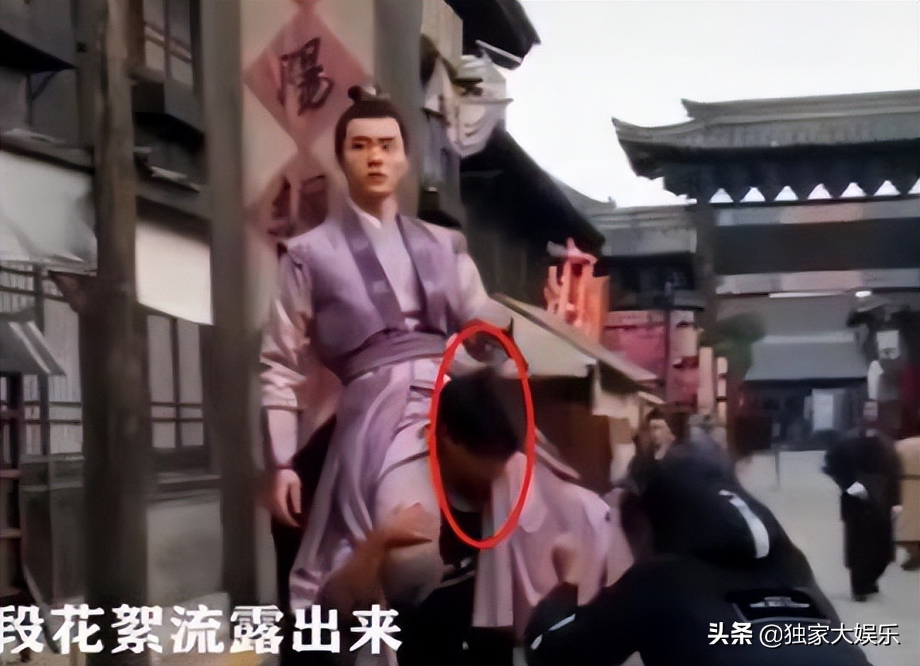 为什么只拍上半身,为什么只拍上半身镜头往下移