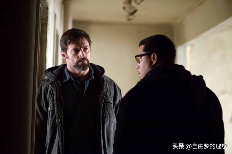 休杰克曼电影片段,休杰克曼现场演唱马戏