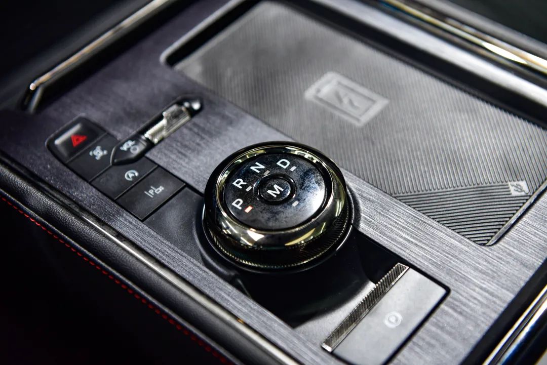 18款蒙迪欧2.0顶配深度测评,2.0凯美瑞和1.5t蒙迪欧哪个动力大